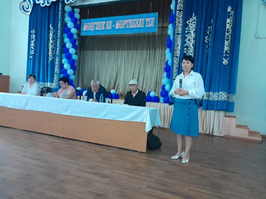 «Мектеп пен ата-аналардың бала тәрбиесіндегі ынтымақтастығы» тақырыбында жиналыс өткізілді.
